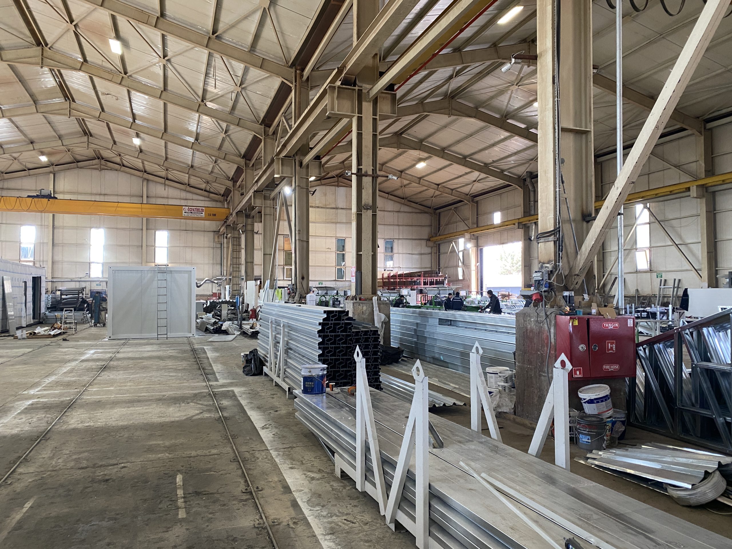 Lightweight steel profiles in the Nexa Prefab workshop