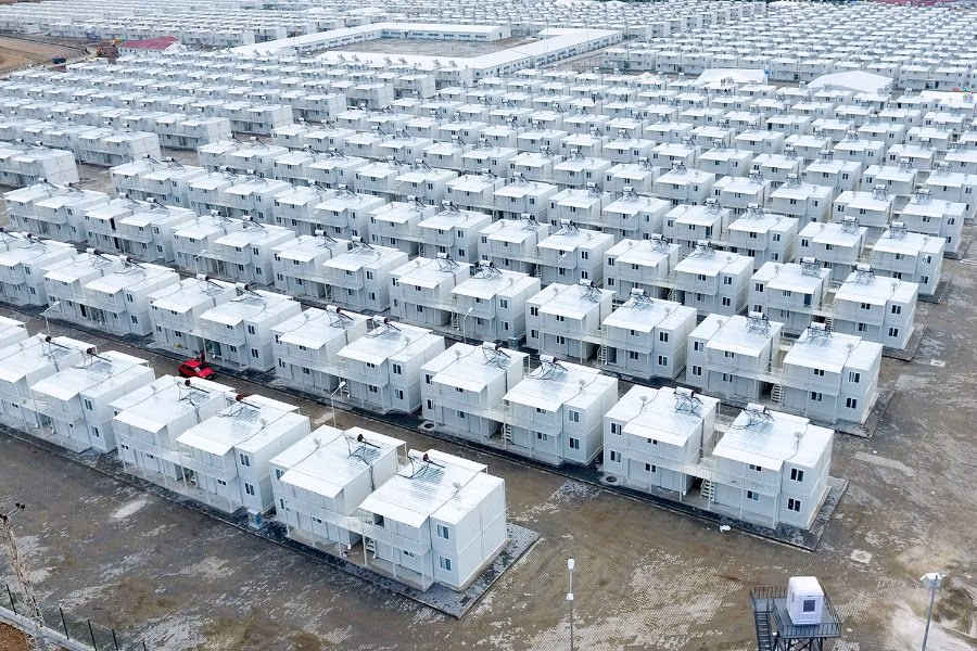 Multi-storey container shelters for refugee camps